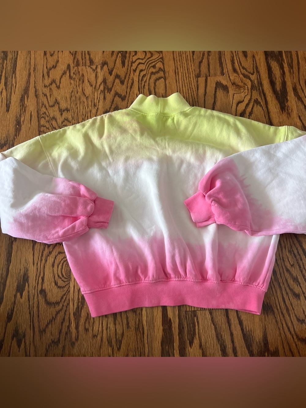 Divided H&M Gradient Tie-Dye Crewneck Sweatshirt - Pink & Yellow - Picture 2 of 4